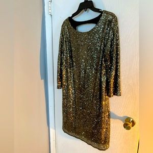Sequin cocktail dress with cut out back. Worthington size XL.